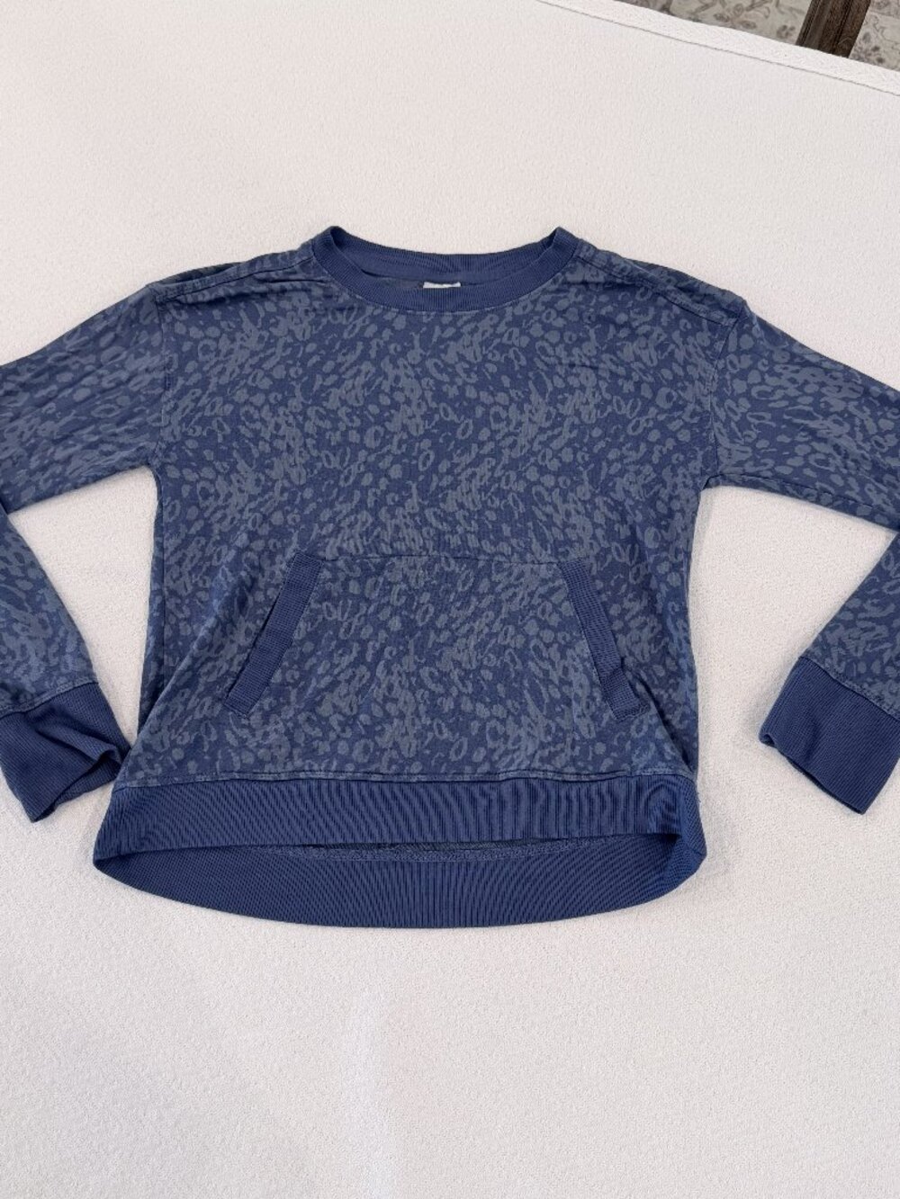 All in Motion Leopard Print Crop Top Girls L